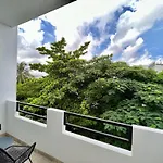 Central Apartment Near To Beach!